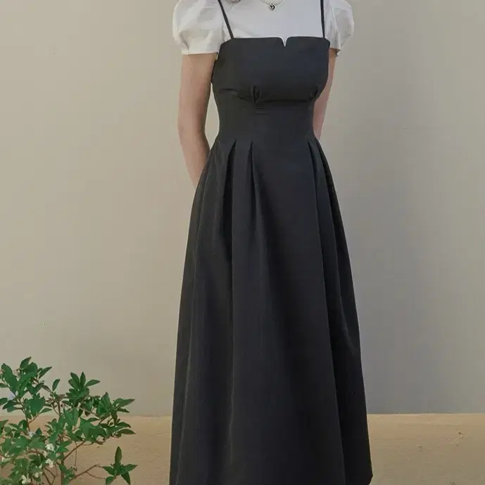 플로움 새상품 Roman Holiday Dress