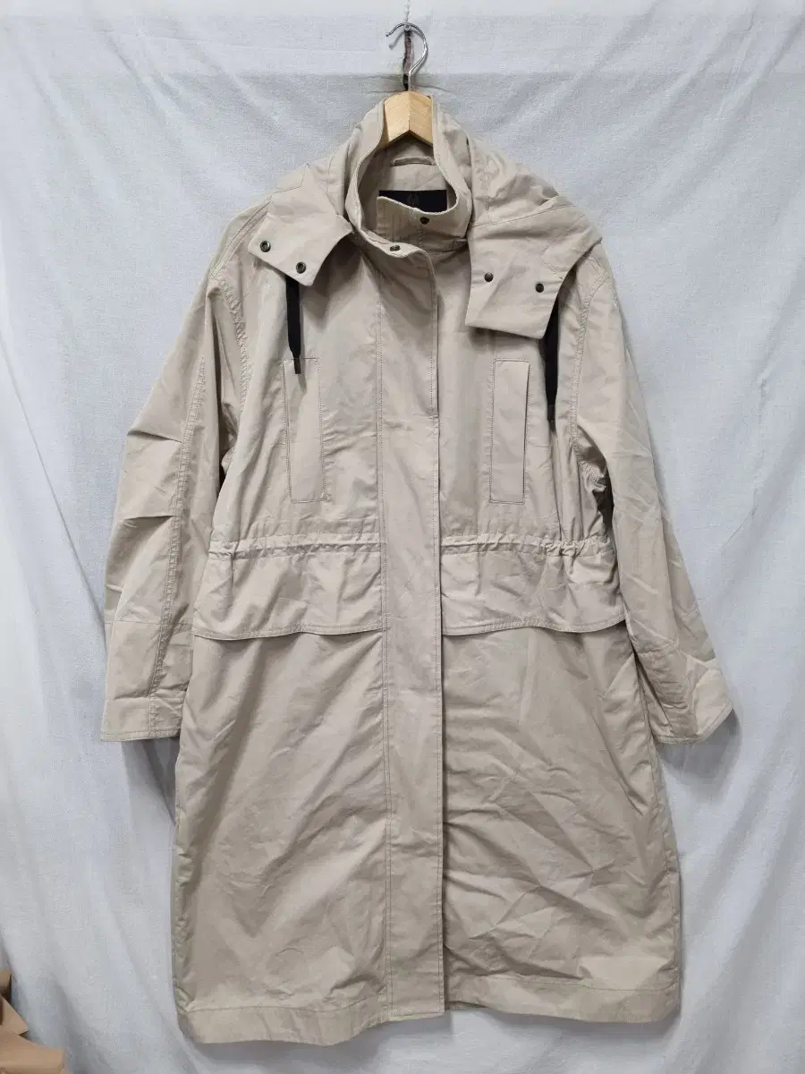 Masimo Dutti Hooded Coat 95