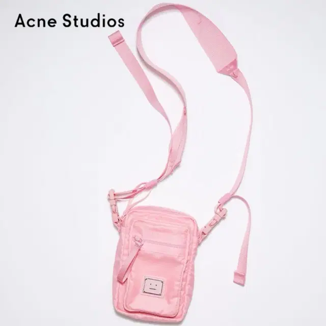 acne  studios face bag 아크네 스튜디오 브라이트 핑크