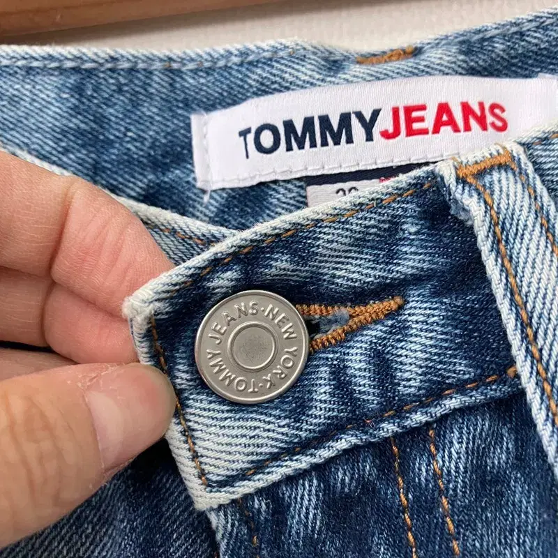 TOMMY JEANS 청바지 | Women 26