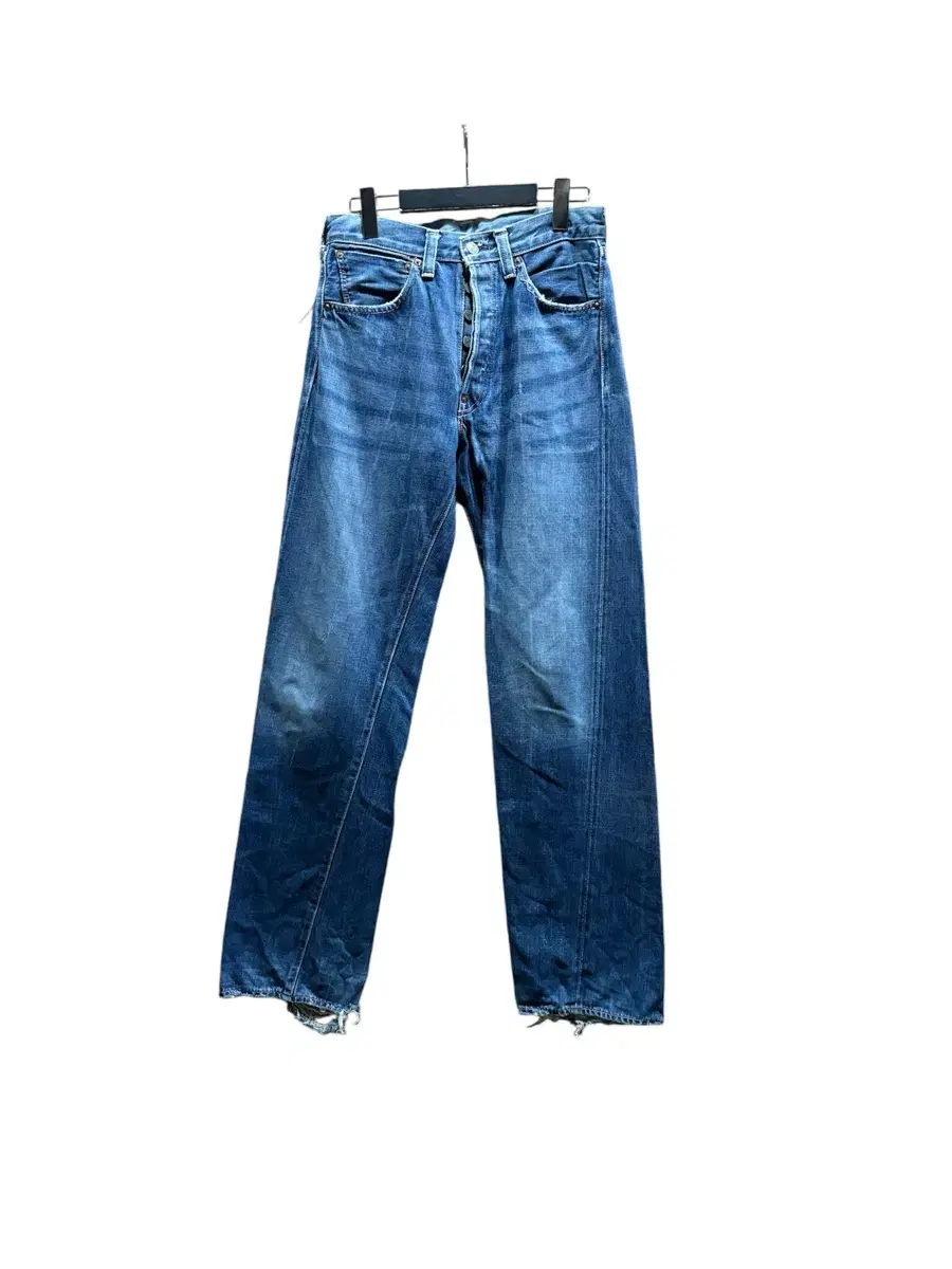 Levi's 37 501 w32