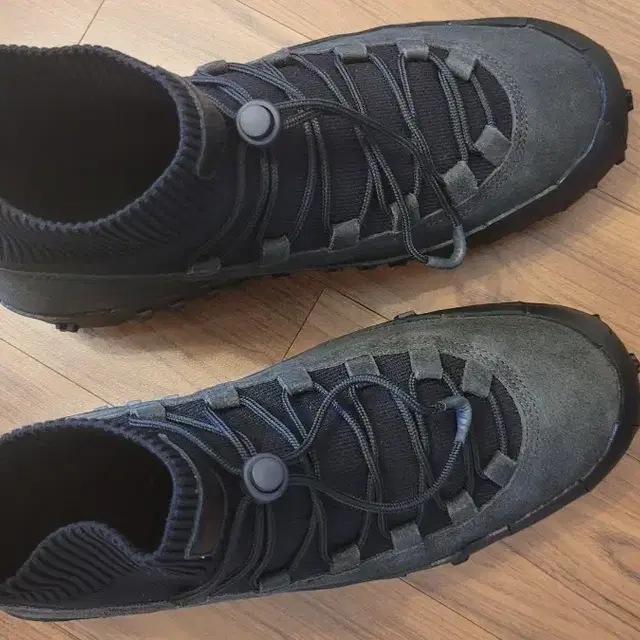 새상품)르메르 비브람 스니커즈 vibram wrap on sneakers