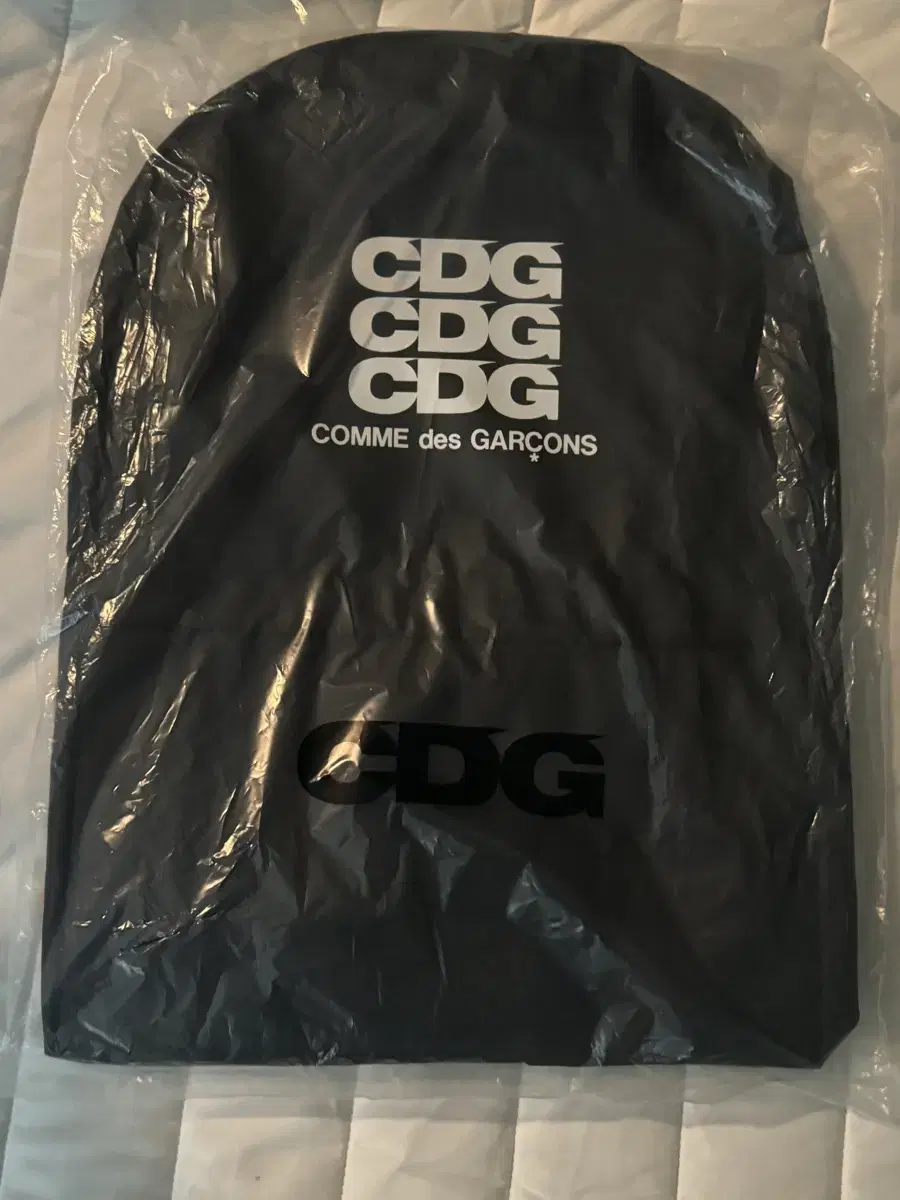 [새상품] cdg 꼼데가르송 백팩 블랙