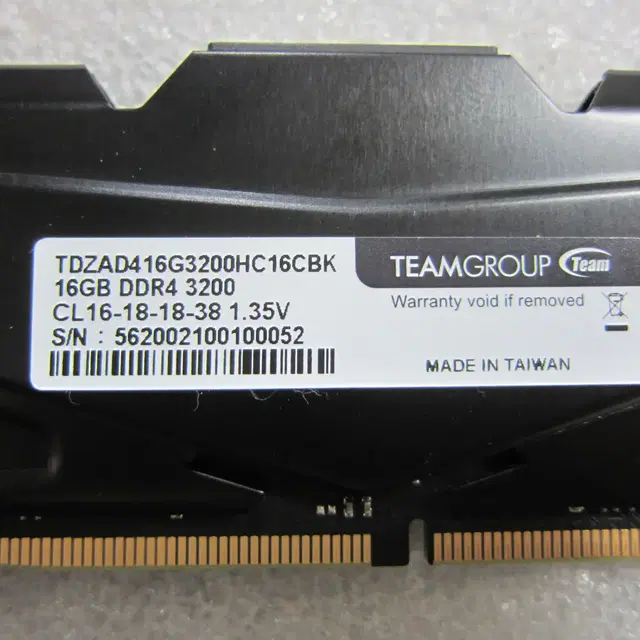 팀그룹 T-Force DDR4-3200 DARK Z 32G(16Gx2)