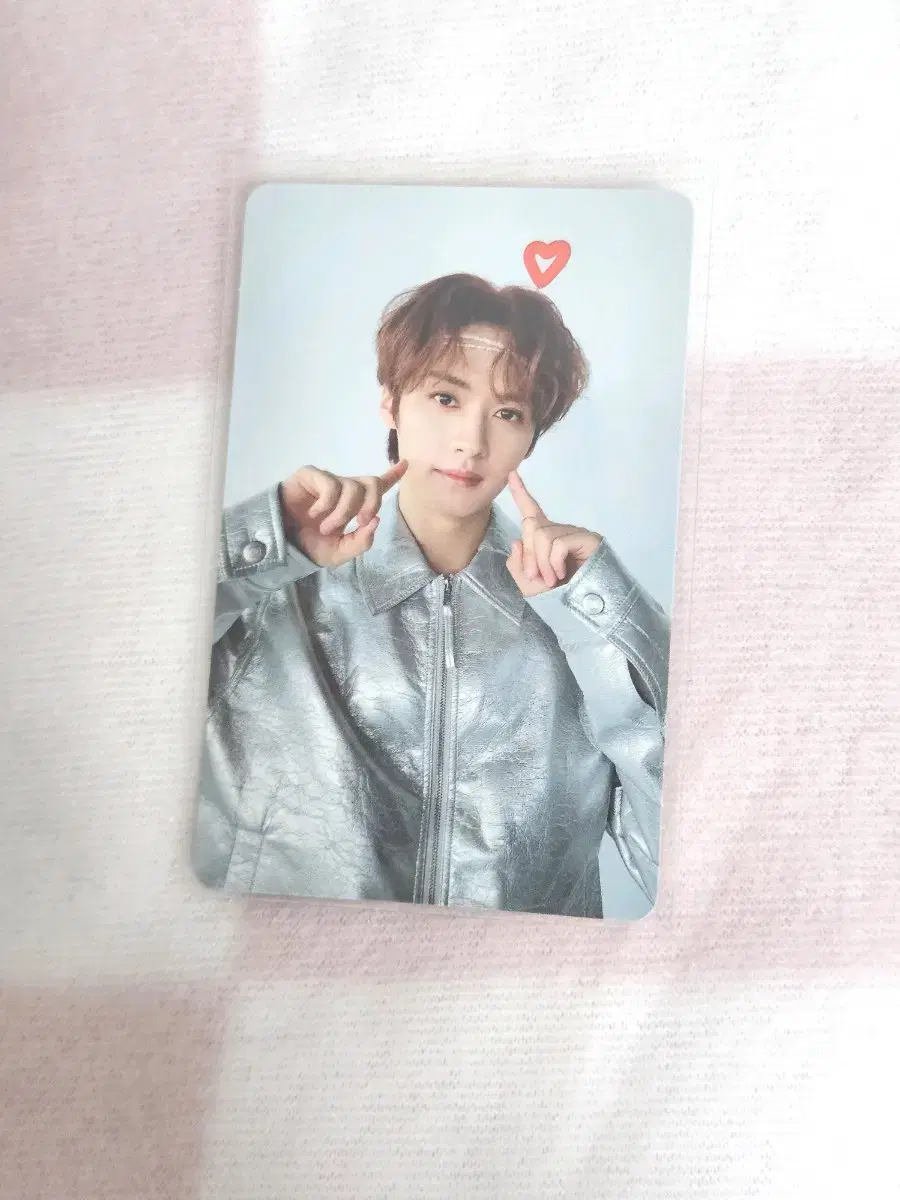 Straykids skz lee know Socialpass photocard WTS