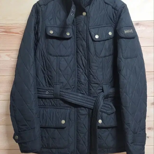 바버(BARBOUR)인터네셔널 자켓