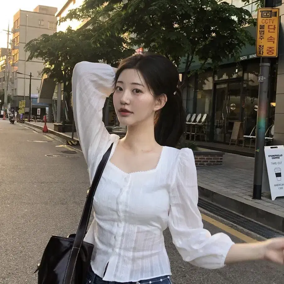 제니오 펄 에스닉 블라우스 아이보리 pearl ethnic blouse