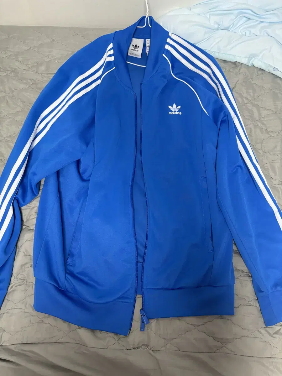 Adidas Jersey 3XL sells