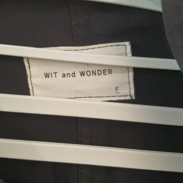 WIT and WONDER 블랙 자켓105~110