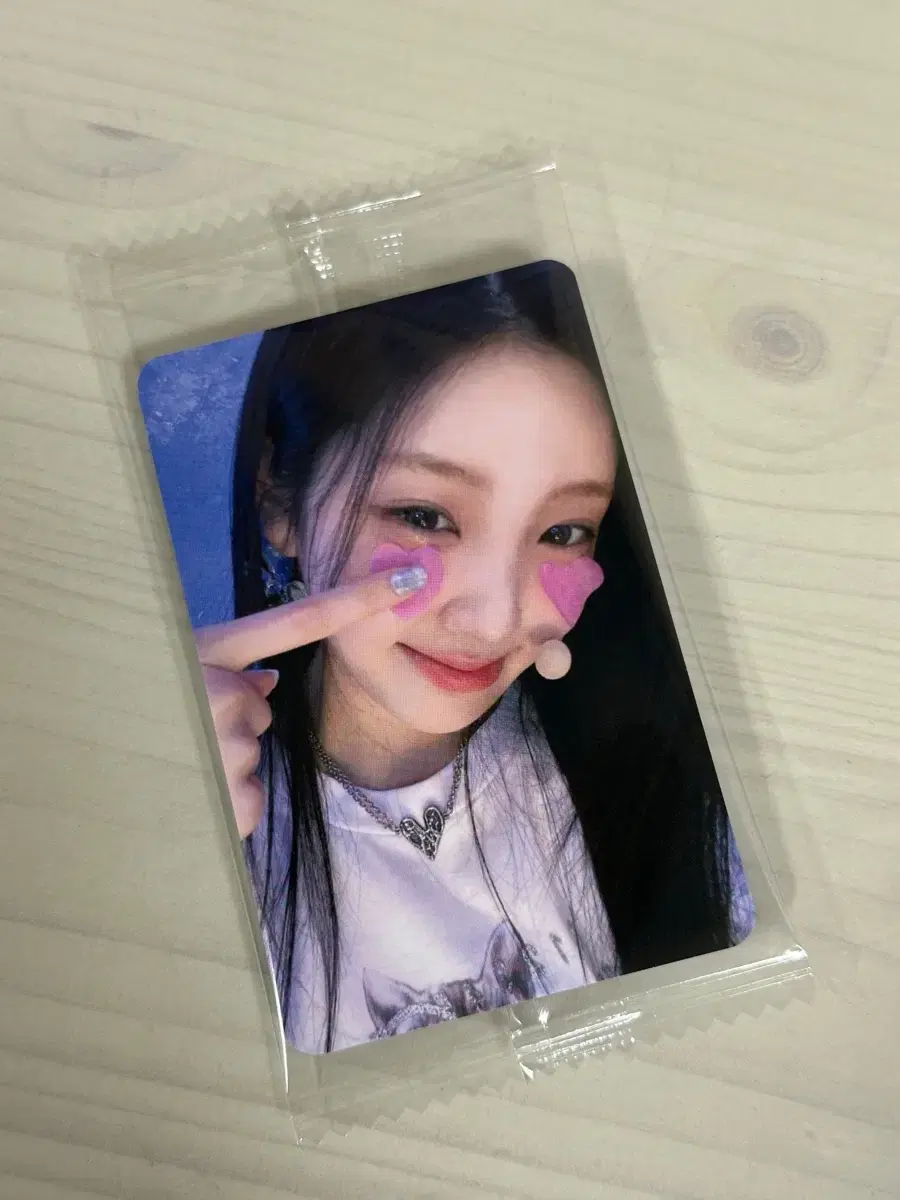 Eilidh ktwon4u Debut Show pre-order benefit unreleased photocard Wonhee