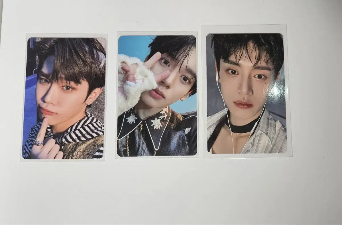 Han Yujin kim jiwoong kim taerae Sell photo card set