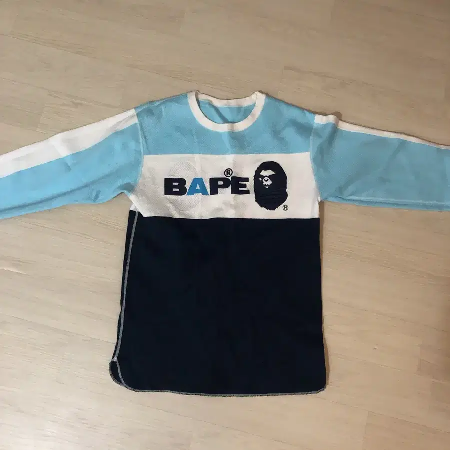 BAPE 긴팔