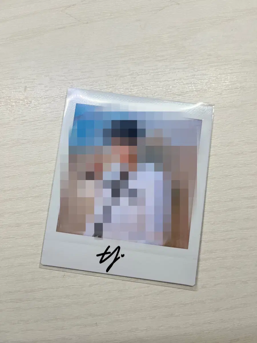 txt taehyun 음원다운이벤트 친필 sign pola sign polaroid wts