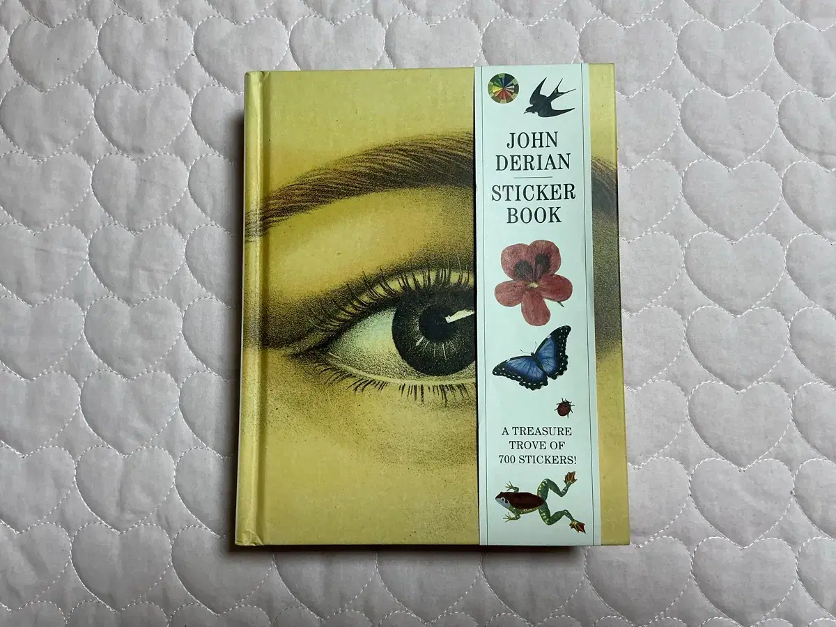 JOHN DERIAN sticker book 판매합니다! 스티커북