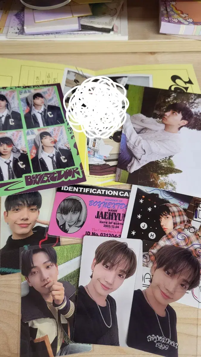 Price reduction))boynextdoor boynextdoor myung jaehyun jaehyun wts photocard postcard weverse Pre-order benefit