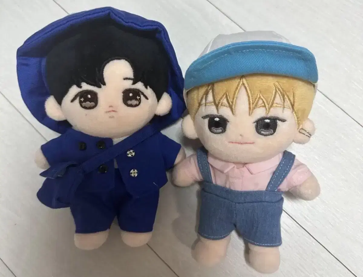 Source) cravity serim hyeongjun doll wts