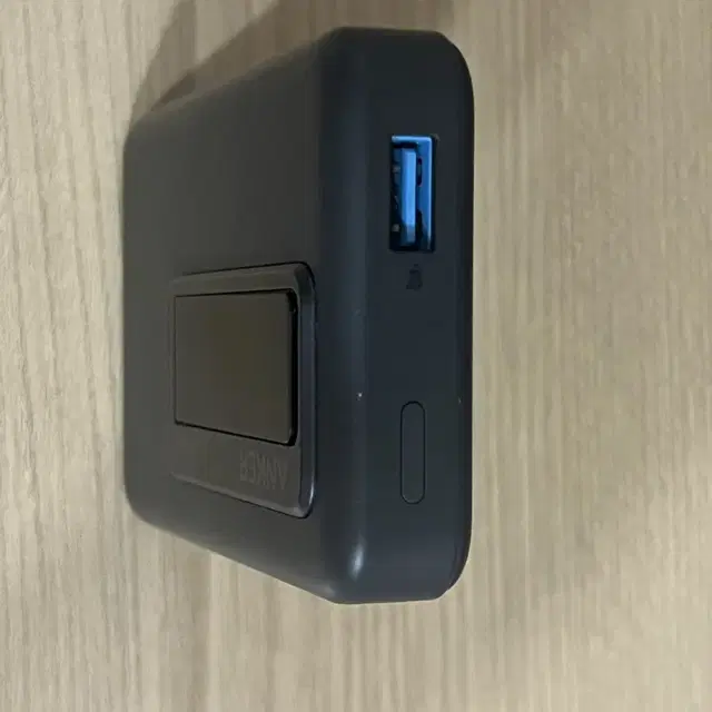 앤카 ANKER 633 버조배터리 맥세이프 5000mAh 생활기스 많음