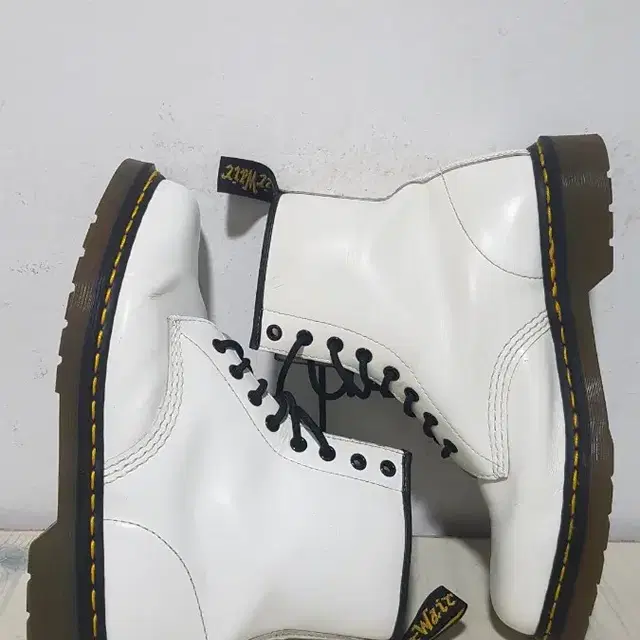 {택포}250/255 정품 닥터마틴 DR.MARTENS 1460 가죽워커