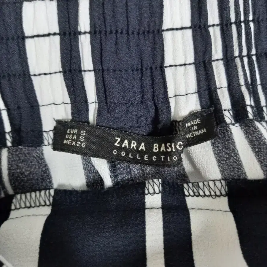 새 자라 ZARA 춘하 쉬폰 스트라이프 팬츠 55