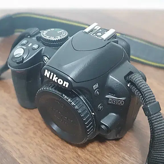 니콘 DSLR d3100 바디