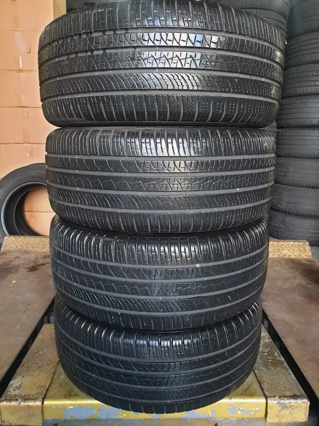 중고타이어 235/45R 18 94V 피렐리 피제로 올시즌 4본세트