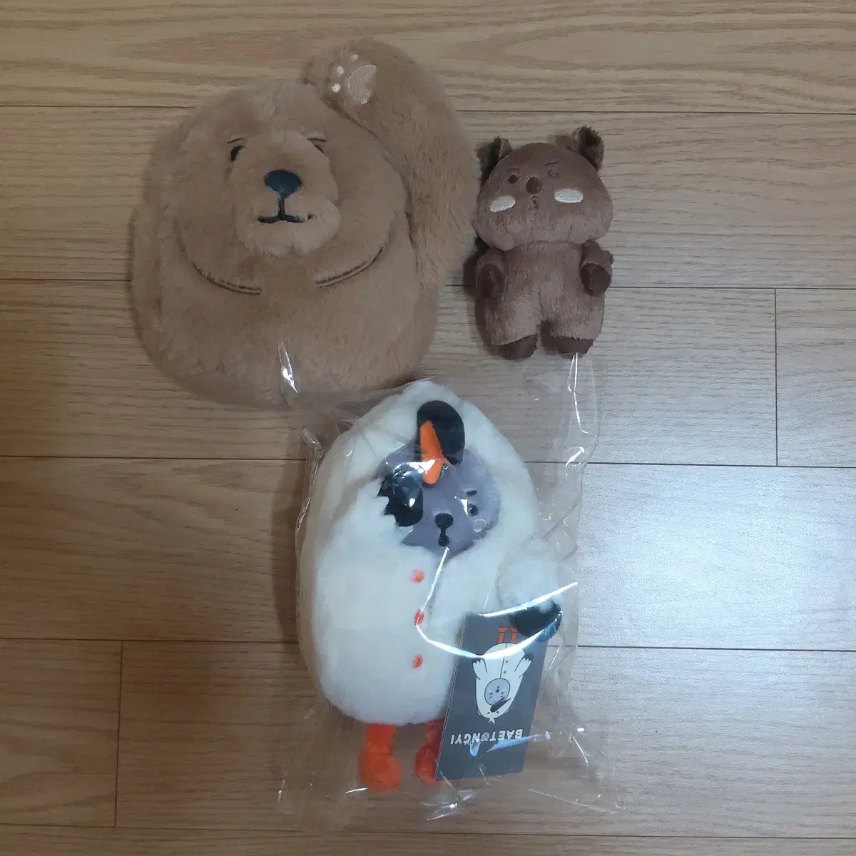 Monsta x shownu pow hi bear, doll sheon quaqua, mini tummy bulk wts