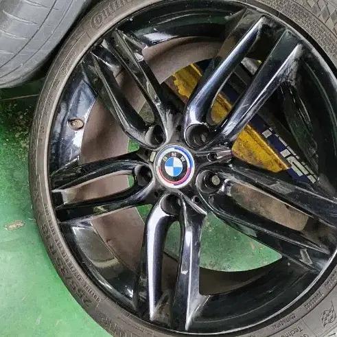 18인치 bmw 1.2.3시리즈 순정 휠 타어어셋트