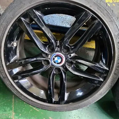 18인치 bmw 1.2.3시리즈 순정 휠 타어어셋트