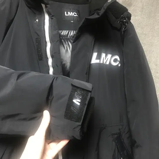 LMC 롱패딩 블랙 M사이즈(L사이즈 가능)