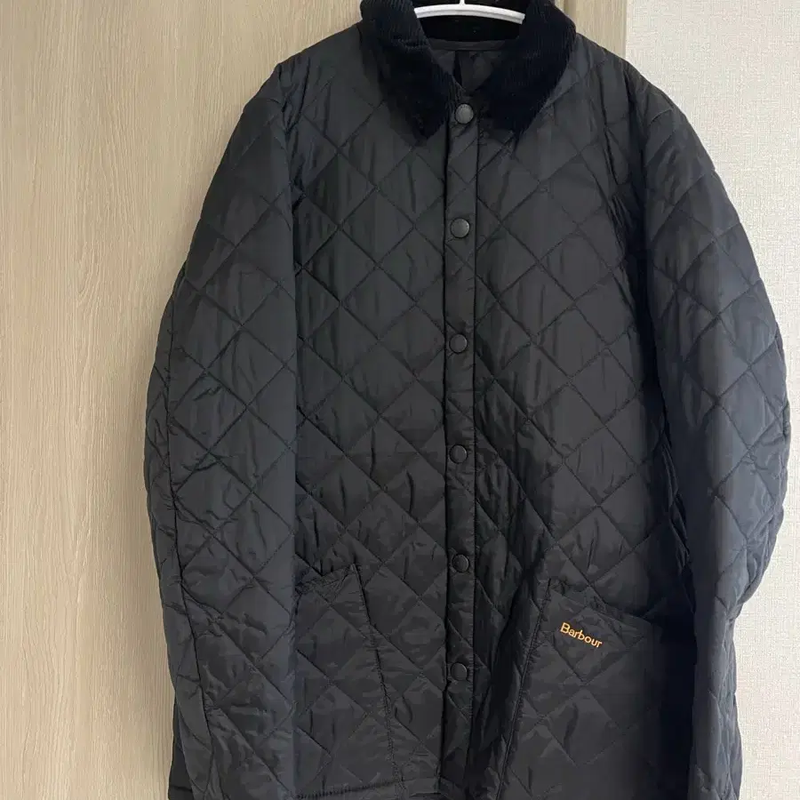 바버(Barbour) 리데스데일 퀼팅자켓 블랙 L