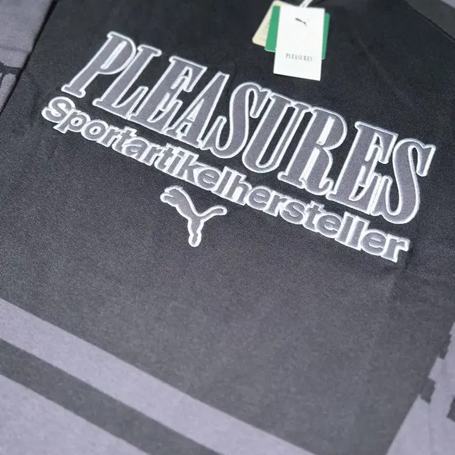 [L] 푸마 X 플레져스 pleasures 하키 저지 럭비티 블랙