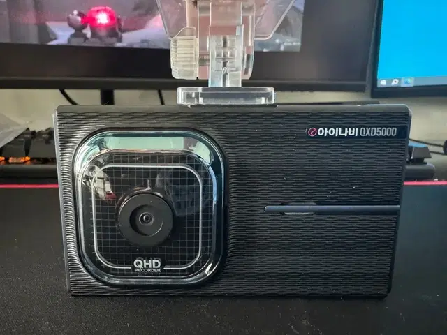 블랙박스 2채널 아이나비 QXD5000 QHD 32GB 팝니다. 7691