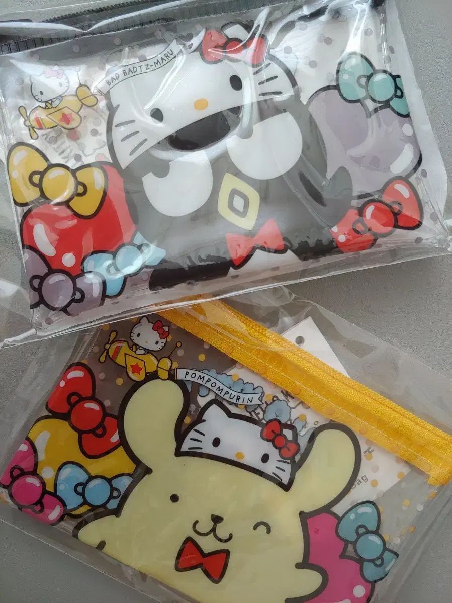 (Genuine Japan) Sanrio Hello Kitty 50th Anniversary POW Character Wallet Case