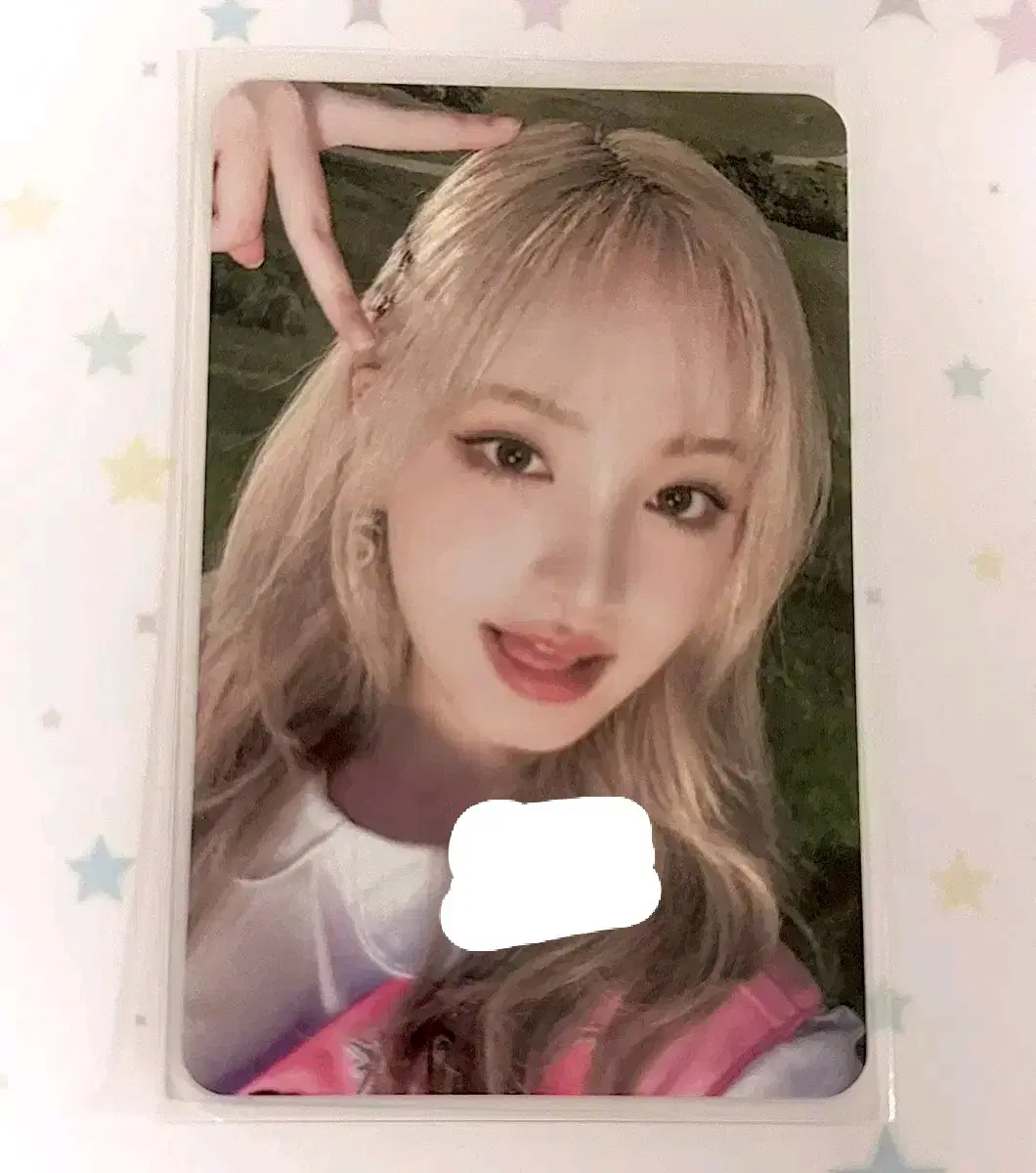 Ive got 3 dive kits liz photocards.