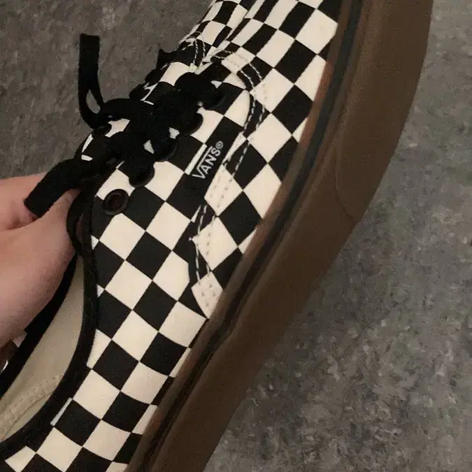 VANS 반스 체커보드 어센틱 검솔