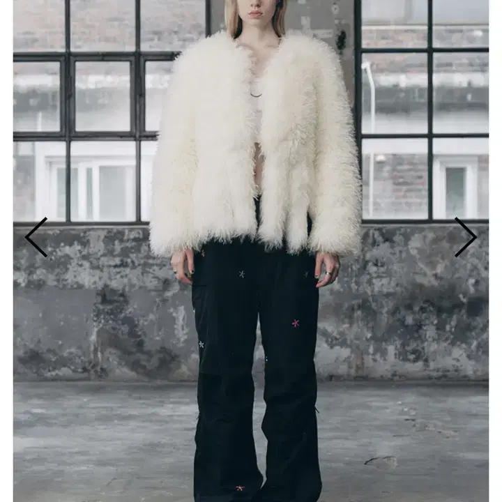 TAIL POINT FUR JACKET IVORY