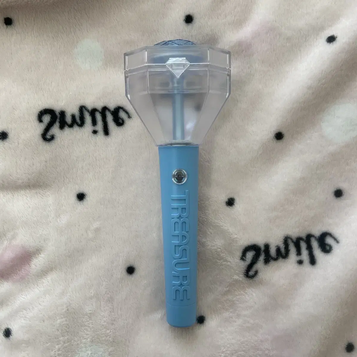 Treasure Trove Lightstick