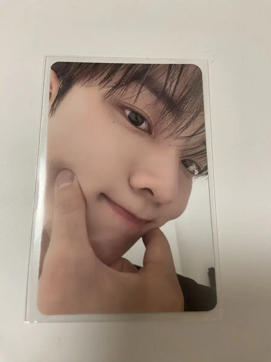 Q Md Hanjung photocard The Boyz