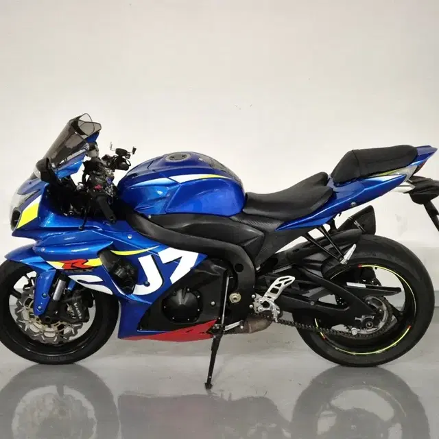 2016년식 gsx- r1000 ABS 알천 판매합니다.