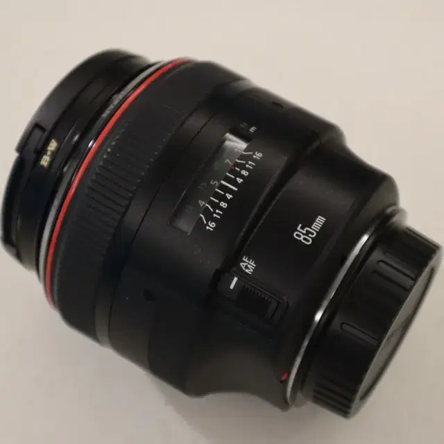 캐논 EF 85mm F1.2 L ll USM (여친렌즈) 만투