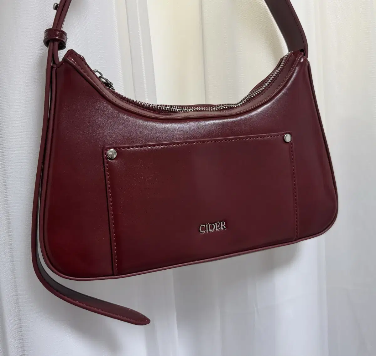 ShopCider Shoulder Bag Wine