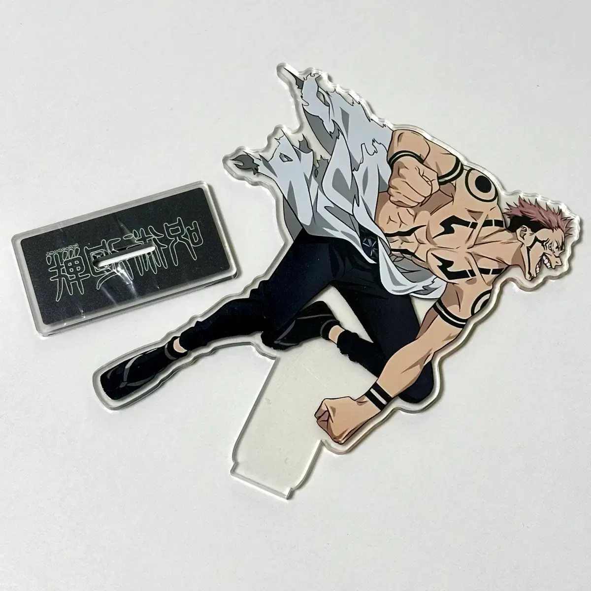 New) Zuu spinning skuna acrylic stand / goods