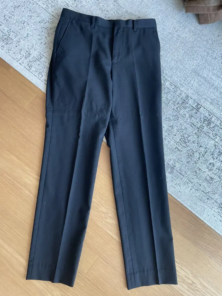 Uniqlo +J slacks trio size 28-29