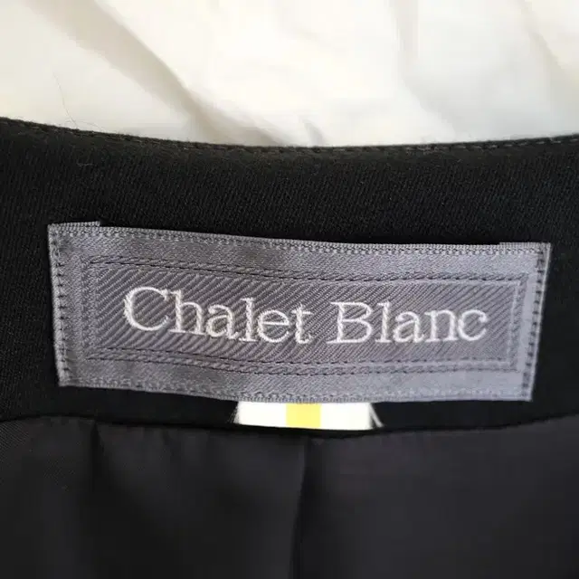 [J.P.N] Chalet Blance 트위드자켓