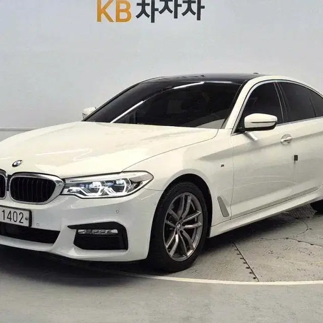 [BMW]5시리즈 (G30) 520d xDrive M 스포츠 플러스