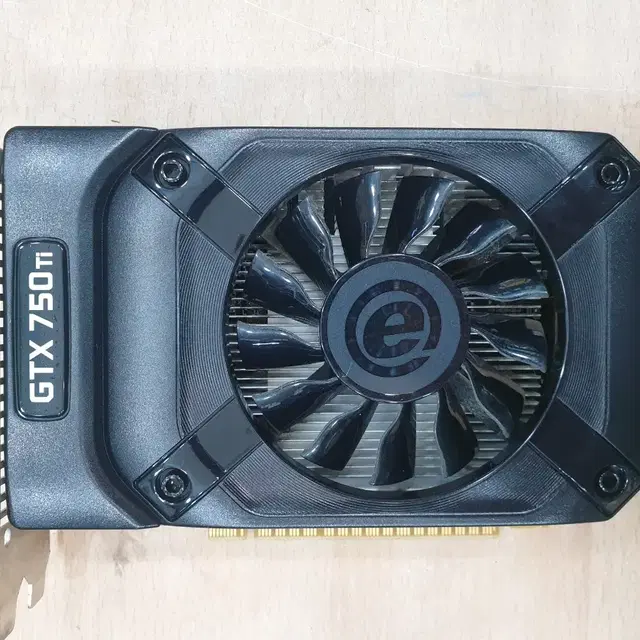 이엠텍 지포스 GTX 750 TI 1G 그래픽카드