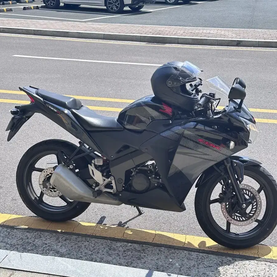 혼다 cbr125r 개인