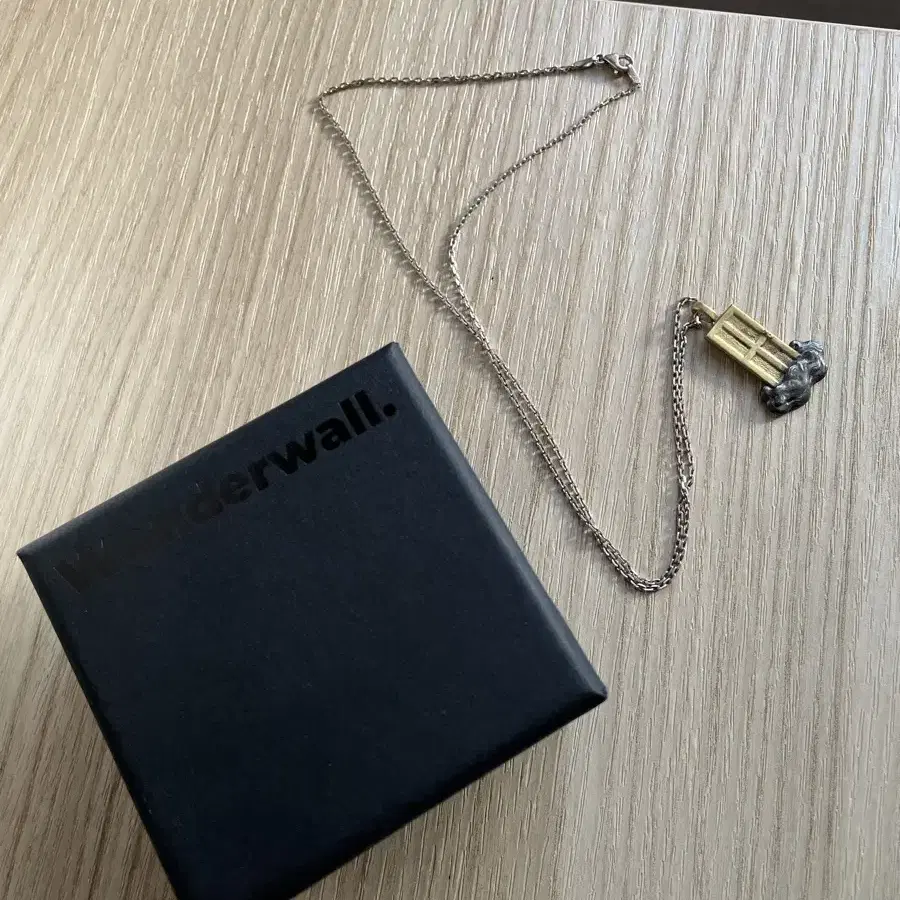 페노메코 wonderwall necklace