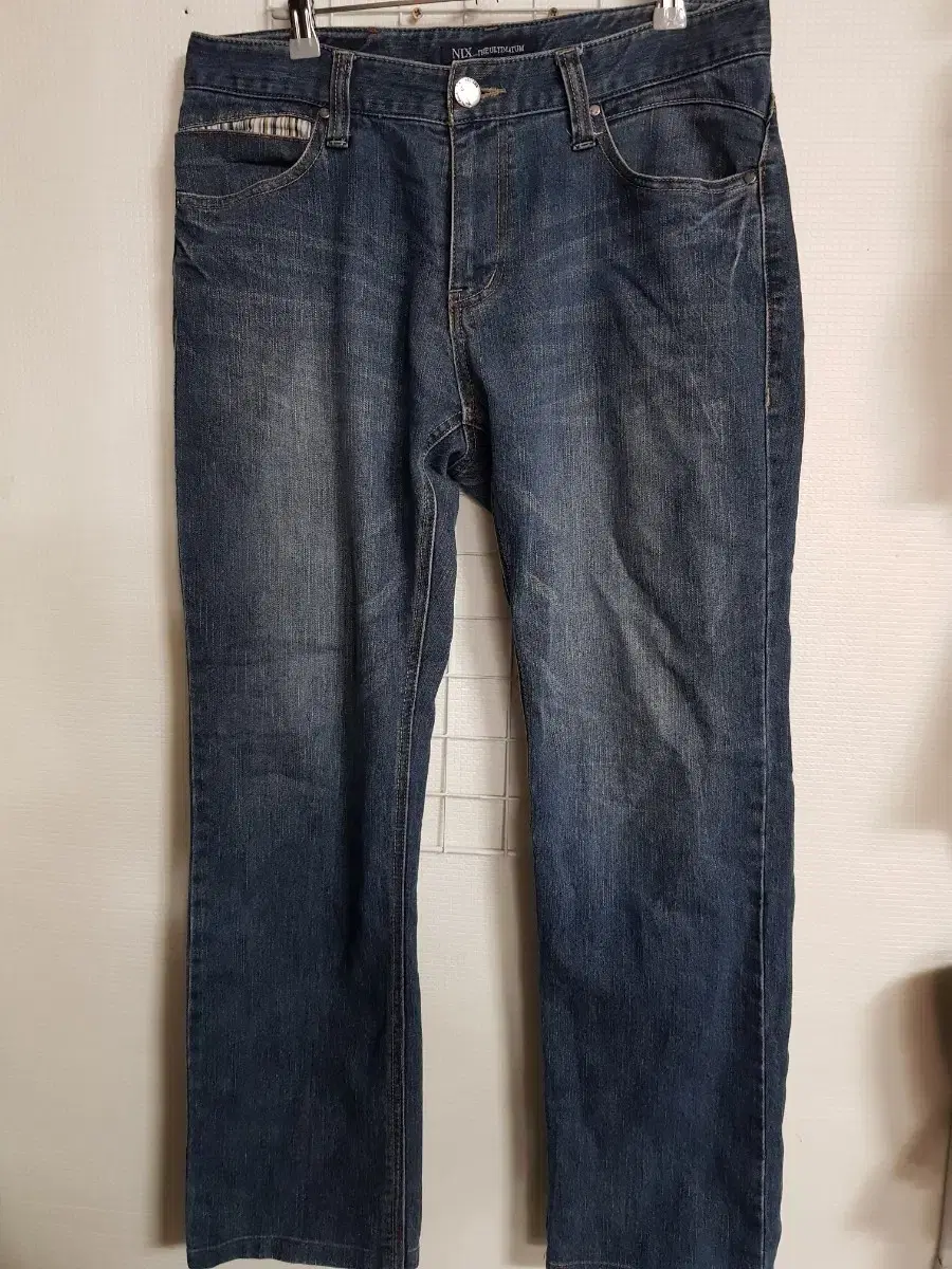 Nix Jeans 32