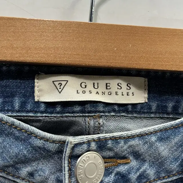 30 GUESS 게스 스판 데님 청바지 정품